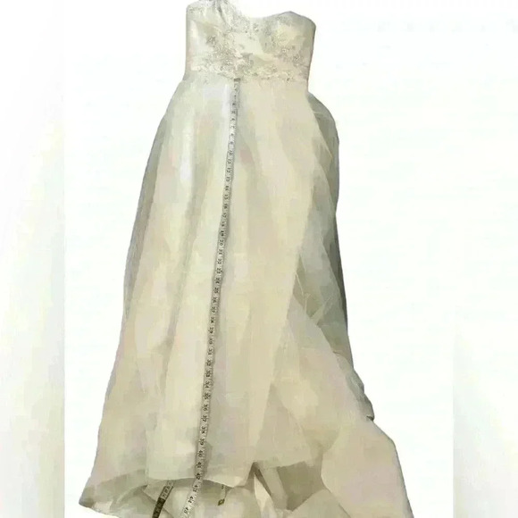 DAVID'S BRIDAL COLLECTION
Tank‎ Tulle A-line Wedding Dress w/ Lace - Picture 9 of 14